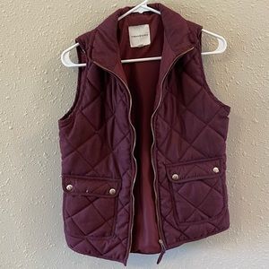Thread & Sipply Red/maroon vest. Size small
